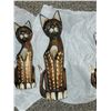 Image 3 : LOT OF 3 WOODEN CAT DECOR