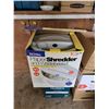 Image 1 : USED PAPER SHREDDER IN BOX