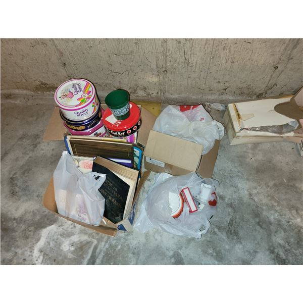 LOT OF MISC ITEMS AND CRAFTS