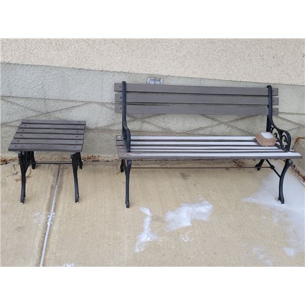 OUTDOOR WOODEN BENCH AND SIDE TABLE