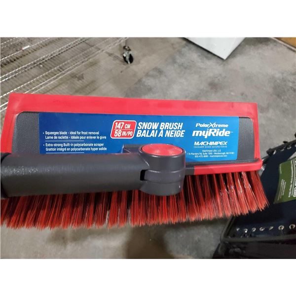 PolarXtreme Extendable Swivel Head Snow Brush with Scraper