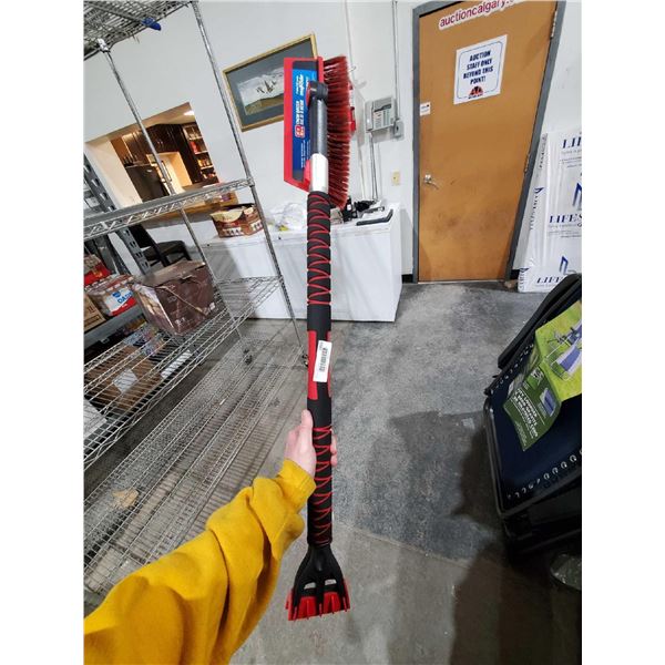 PolarXtreme Extendable Swivel Head Snow Brush with Scraper