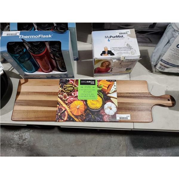 BirdRock Home Charcuterie Board Slight Cracking as seen in photo