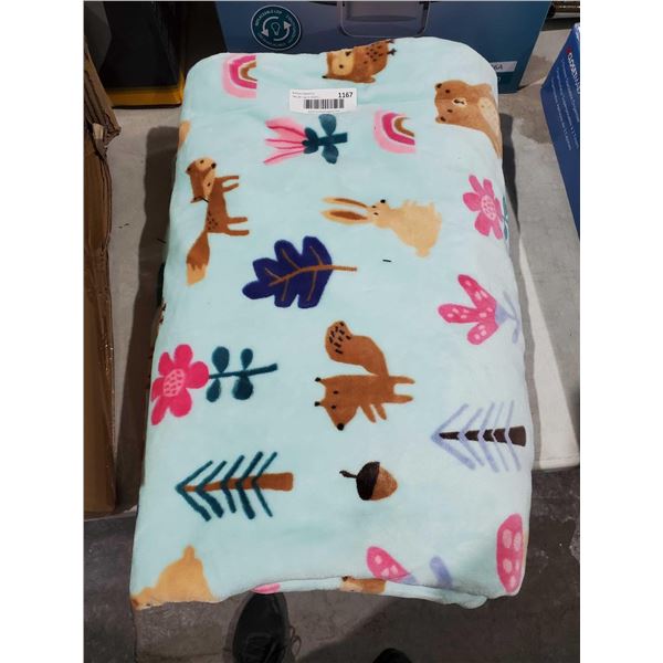 life Comfort kids reversible blanket 42"x52" throw