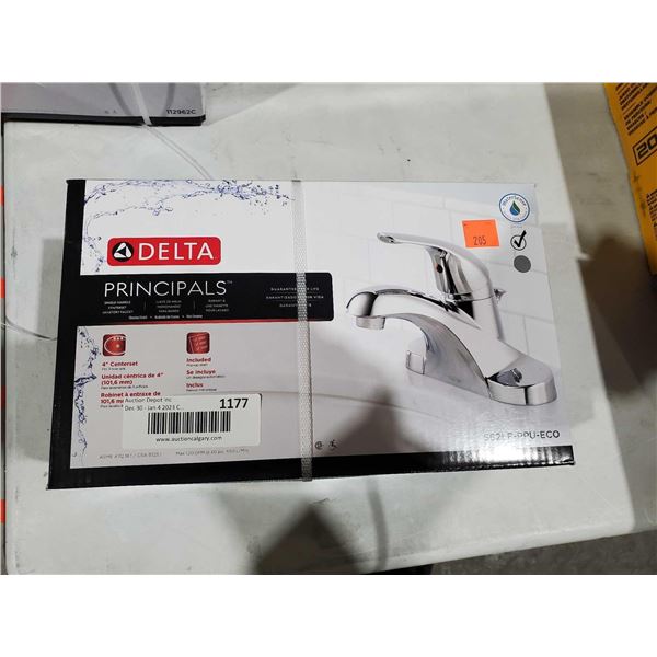 NEW Delta Principals Single Handle Centerset Chrome Finish, some damage to box as seen in pictures