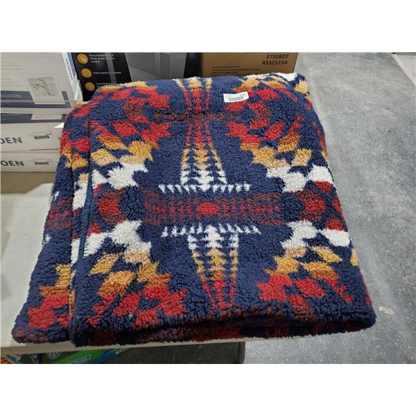 King Size Super Soft Aztec Design Blanket