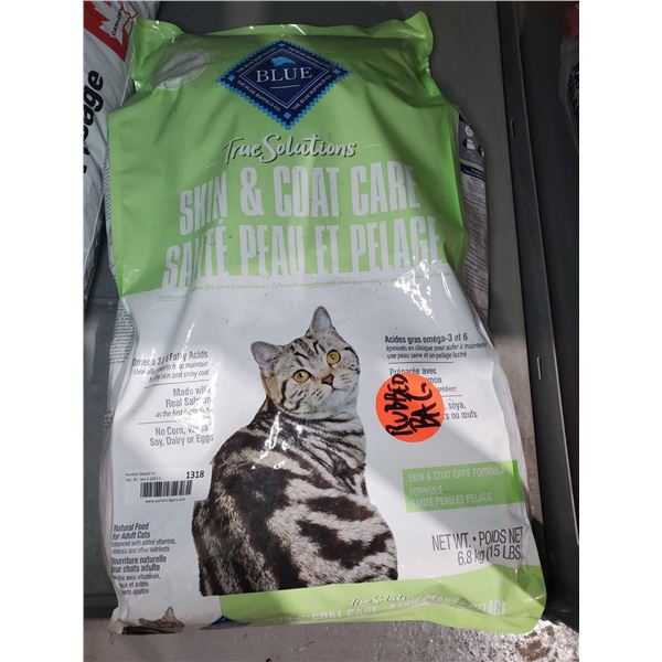 Blue Buffalo True Solutions Skin & Coat Care Cat Kibble 15 Lbs