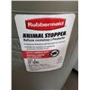 Image 2 : Rubbermaid Animal Stopper Refuse Container 32Gal NO LIDS Lot of 2