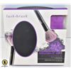 Image 1 : NEW SEALED BRUSH IT OFF MAKE UP BRUSH CLEANING KIT