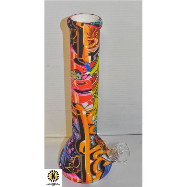 NEW GRAFFITI STYLE SILICONE BEAKER BONG - NEEDS