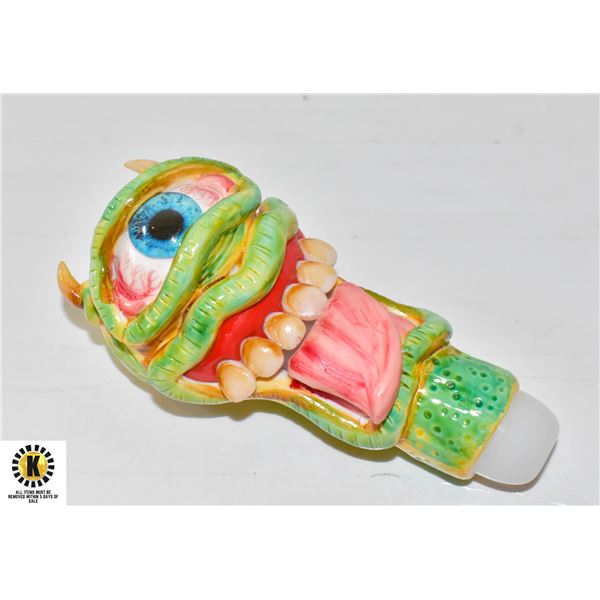 NEW ONE EYED MONSTER PIPE