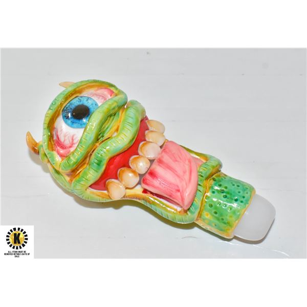 NEW ONE EYED MONSTER PIPE