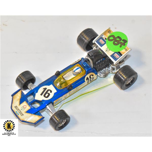 VINTAGE F1 RACE CAR CORGI SURTEES BROOKE