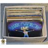Image 1 : LOT OF 31 VINTAGE RECORDS, ASSORTED