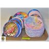 Image 1 : LOT OF 40 PACKAGES OF DISNEY 9" & 7" PARTY PLATES