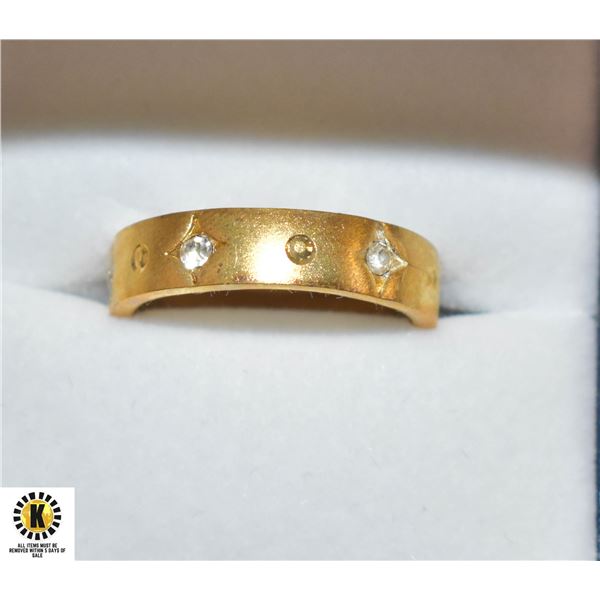 SIZE 7 GOLD TONE RING