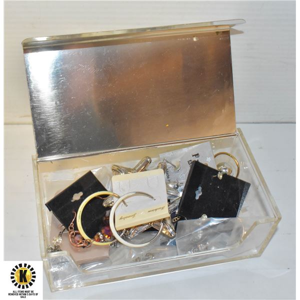 CLEAR JEWELRY BOX FULL OF NEW EARRING SETS