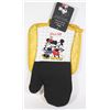 Image 1 : NEW DISNEY MICKEY MOUSE OVERSIZE OVEN MITT AND
