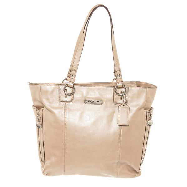 Coach Beige Leather Gallery Zipper Tote Bag