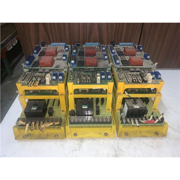 (3) Fanuc #A02B-0118-B002 Power Mate Drives