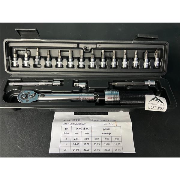 Lot of 1 Torque Wrench Tool Set