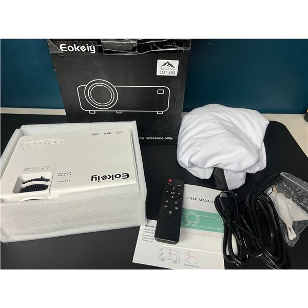 Lot of 1 LED Projector w/ Projector Screen & Remote Control