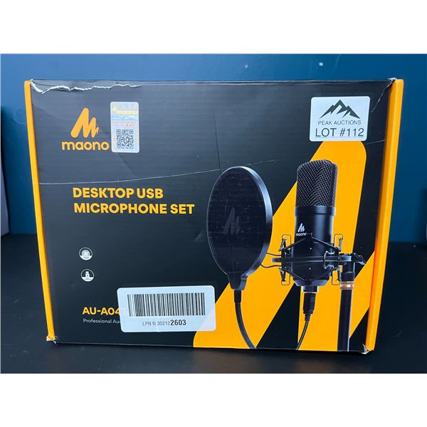Lot of 1 Maono Desktop USB Microphone Set