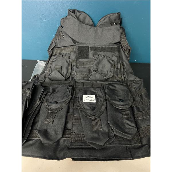 Lot of 1 Black Tactical Vest