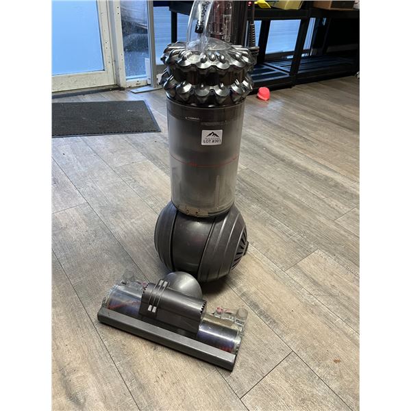 Lot of 1 Dyson Upright Vacuum (*Used)