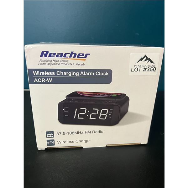 Lot of 1 Wireless Charging Alarm Clock