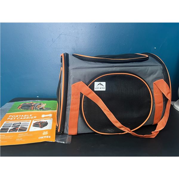 Lot of 1 Portable Pet Carrier Bag