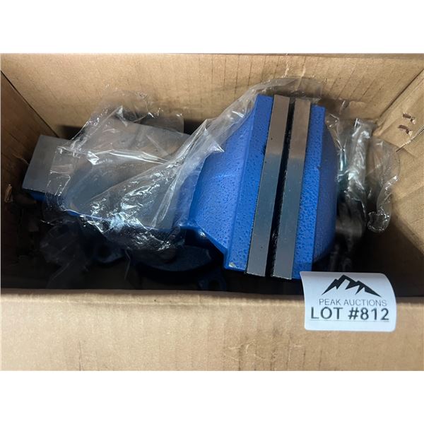 Lot of 1 Bench Vice