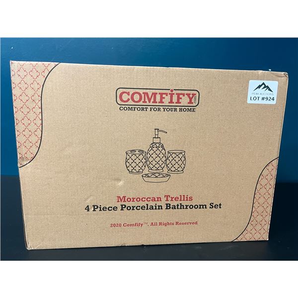 Lot of 1 4pc Porcelain Bathroom Set