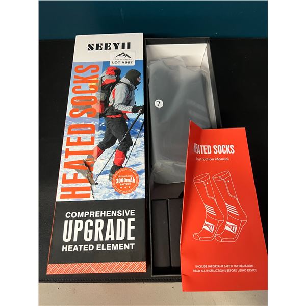 Lot of 1 Pair of Heated Socks w/ Powerbanks