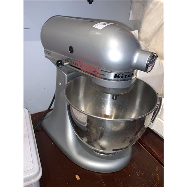 Kitchen Aid Mixer with Bowl - no attachments