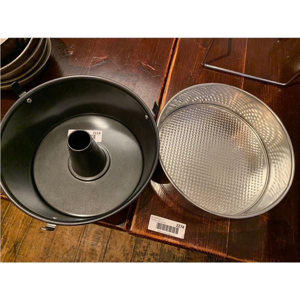 Spring Form Pan & Angel Food Cake Pan