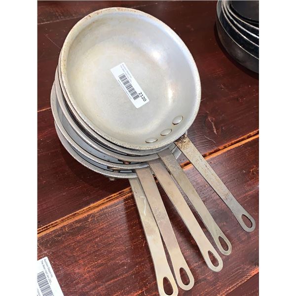 Magnum Model MA407 Commercial Aluminum Fry Pan - Lot of 5