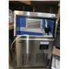 Image 2 : Vevor Stainless Steel Compact Ice maker