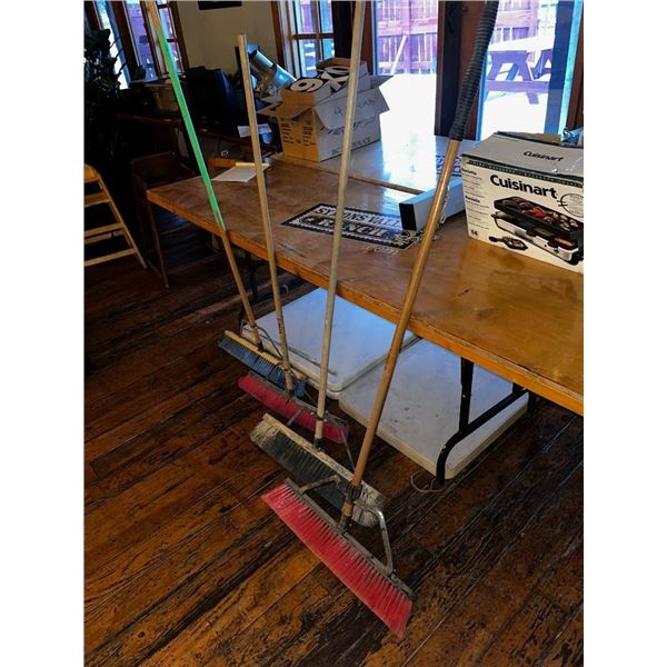 LOT of 4 Push Brooms