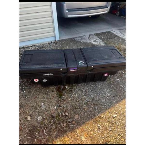 Molded Plastic double door truck tool box