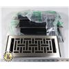 Image 1 : LOT OF 4 STEEL FLOOR HEAT REGISTERS