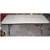 Image 1 : 6' LONG FOLD UP TABLE