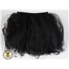 Image 1 : WOMANS BLACK FRILLY SKIRT