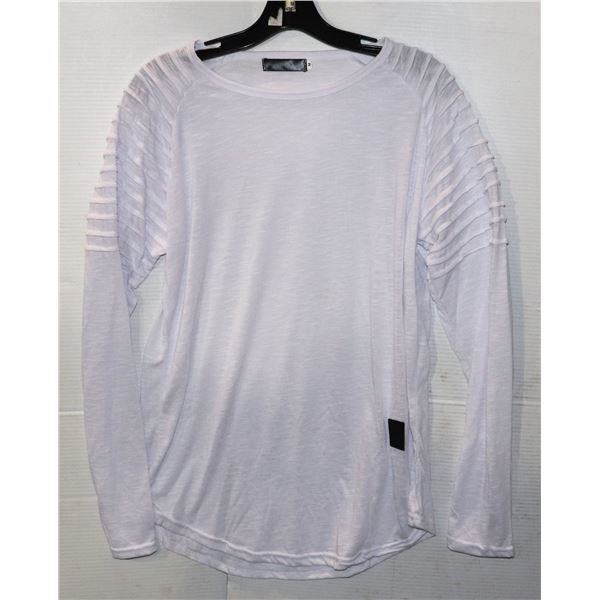 WOMENS M LONG SLEEVE FASHION TEE