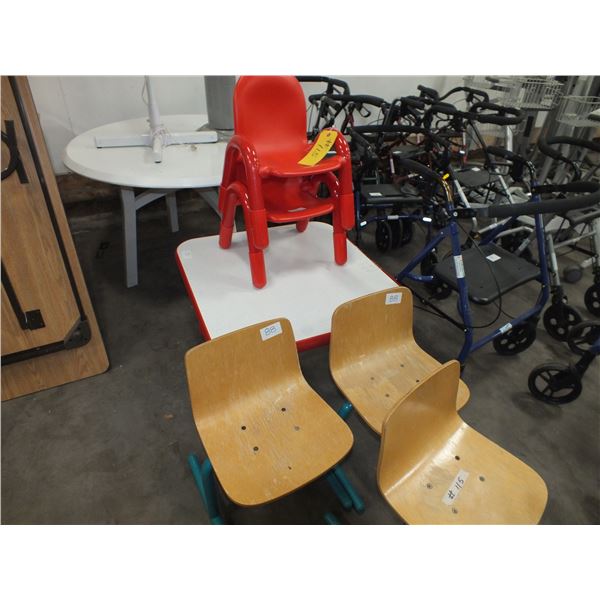 Kids Table & 5 Chairs