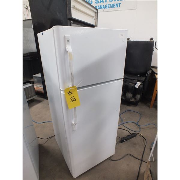GE White Refrigerator