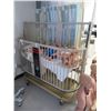 Image 1 : Midmark 500 Medical Grade Rolling Crib