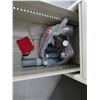 Image 5 : Hon Beige 4 Drawer File Cabinet w/Medical Supplies