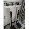 Image 3 : 2-Detecto Floor Scale - 2 X $