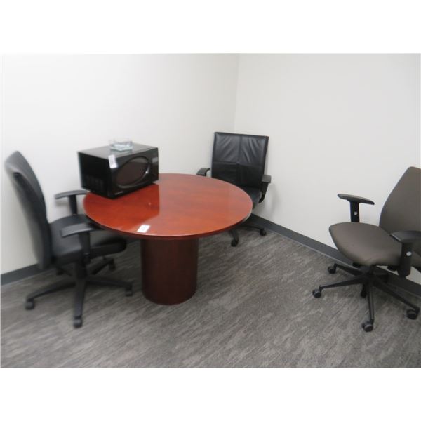 Cherry Round Small Conference Table w/Chairs